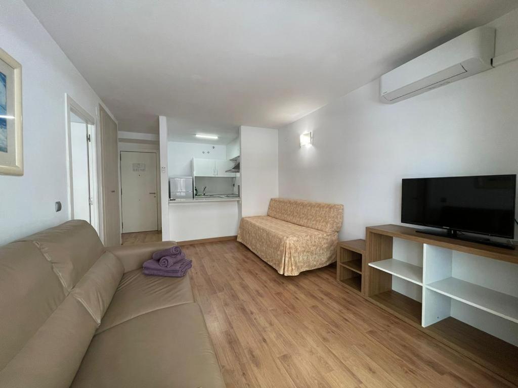 Michelangelo Apartment ซาลอว์ ภายนอก รูปภาพ