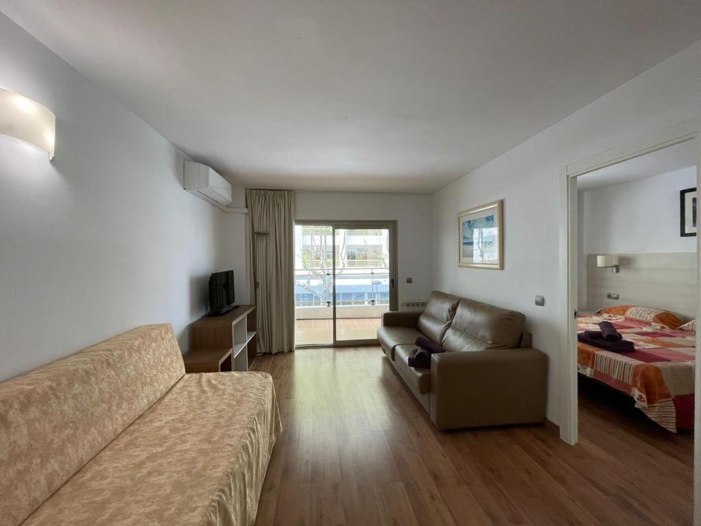 Michelangelo Apartment ซาลอว์ ภายนอก รูปภาพ